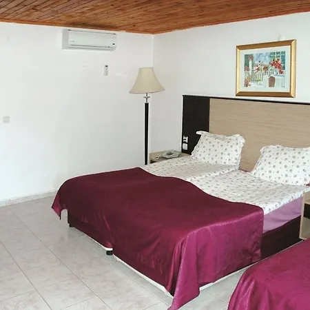 Altinkum 3*