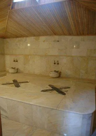 Altinkum 3*